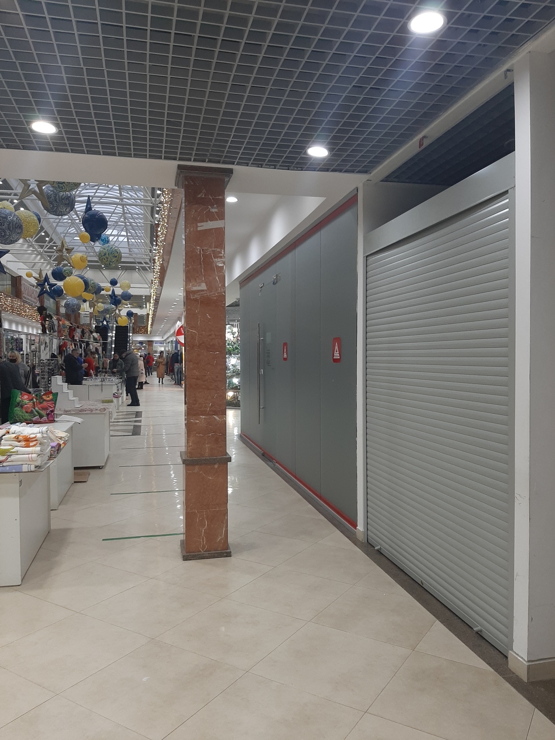 Помещение на 1 этаже 10 м кв. 